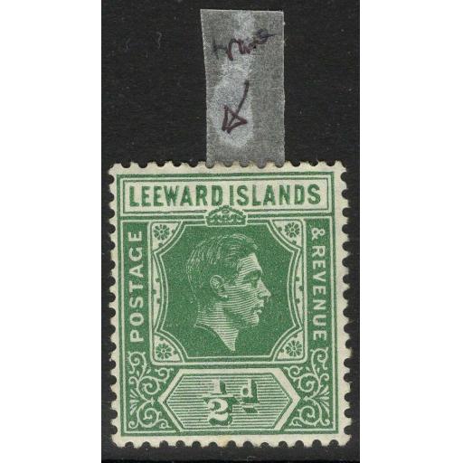 LEEWARD ISLANDS SG96var 1938 ½d EMERALD DAMAGED FRAME LINE MTD MINT