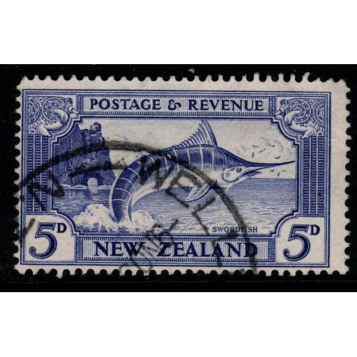 NEW ZEALAND SG563c 1935 5d ULTRAMARINE p13½x14 USED