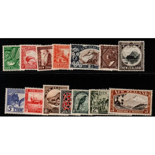 NEW ZEALAND SG556/69 1935-6 DEFINITIVE SET MTD MINT
